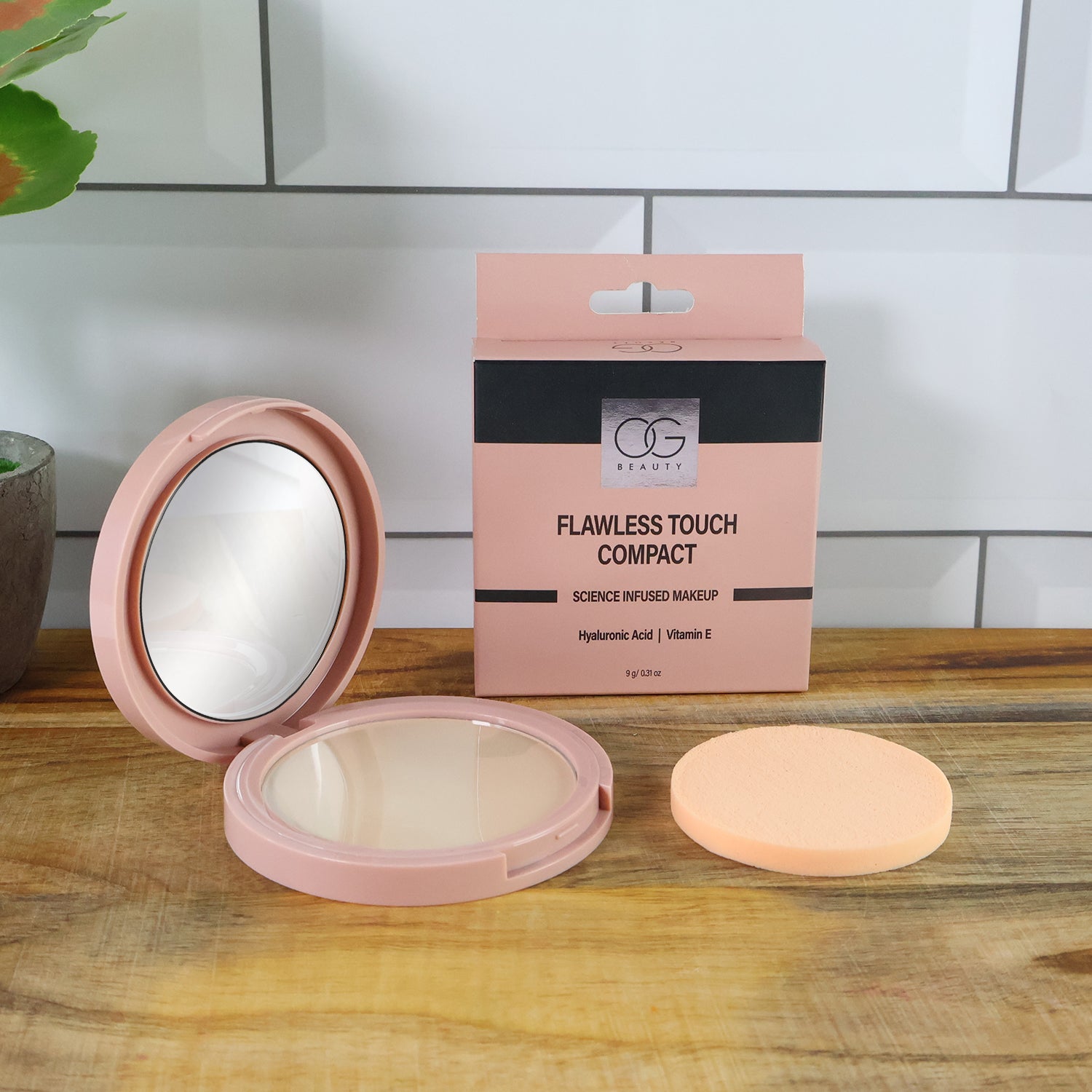 Wukusy Og Beauty Hazelnut Flawless Touch Compact Powder in 9g, featuring a smooth, natural finish and compact design.