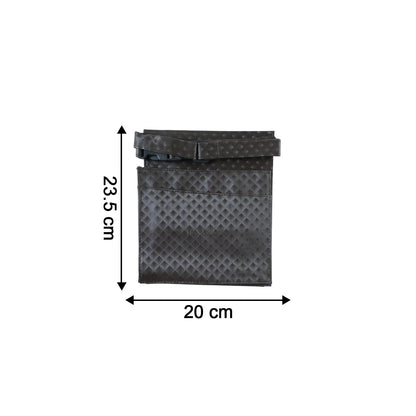 Wukusy men's and women's quilted crossbody sling bag with adjustable strap, featuring a compact design and stylish quilting pattern.