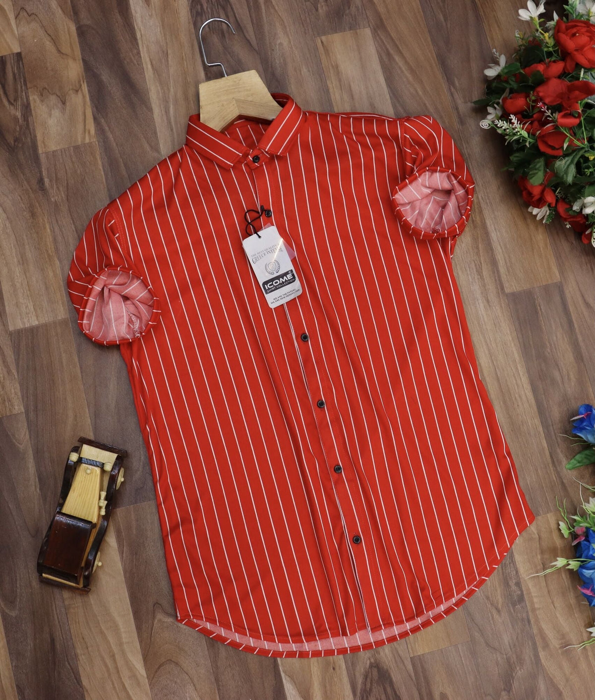 Men's casual striped button-down collar shirt from Drpshippr, regular fit with vertical blue and white stripes.