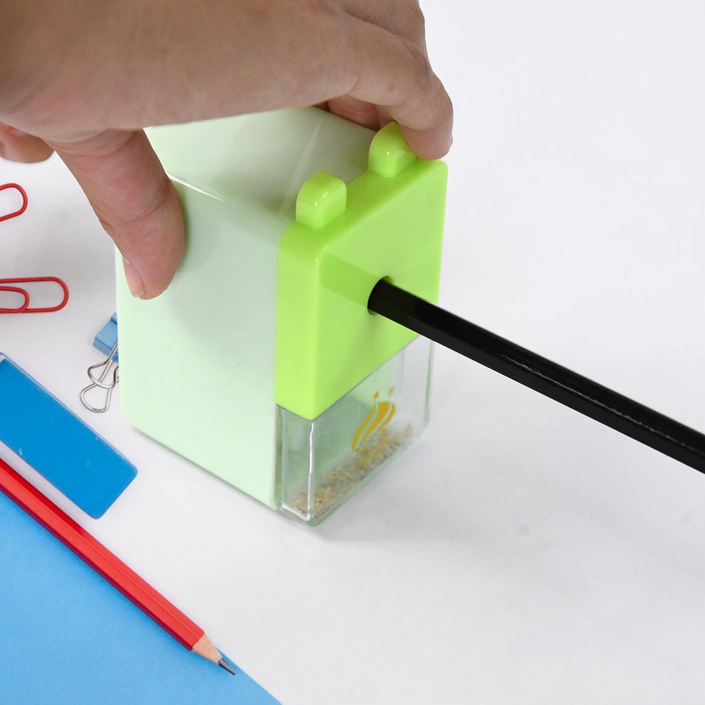Wukusy office table pencil sharpener for precise, easy sharpening of pencils, compact design suitable for classroom or office use