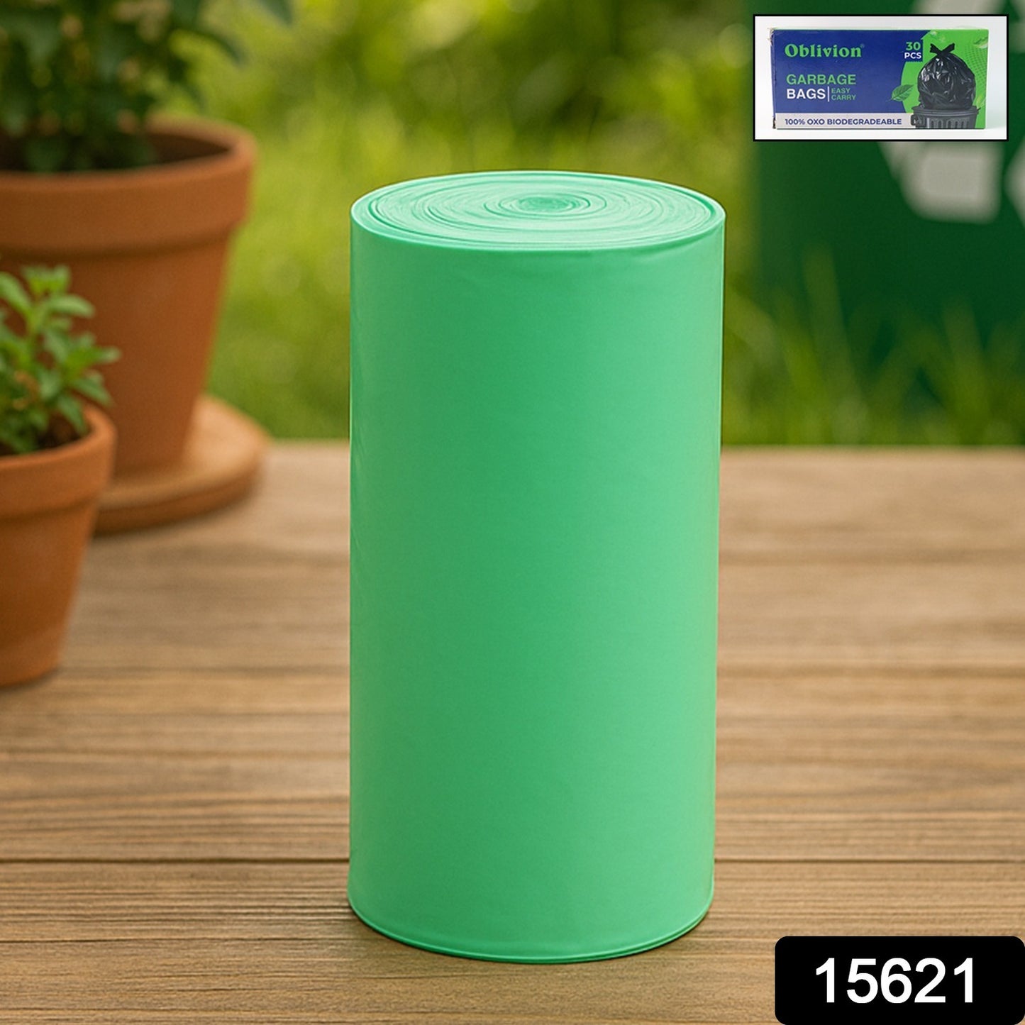 Green compostable corn starch garbage bags from Wukusy, 17x19 inches, ideal for eco-friendly home waste disposal.