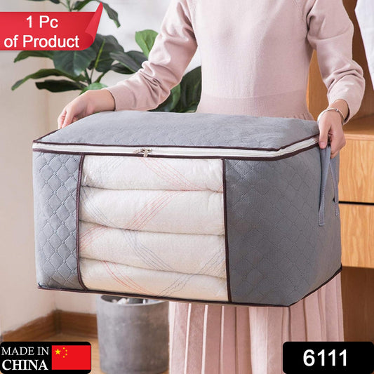 Wukusy travel storage bag for clothes and essentials, compact and durable, ideal for organizing items during trips.