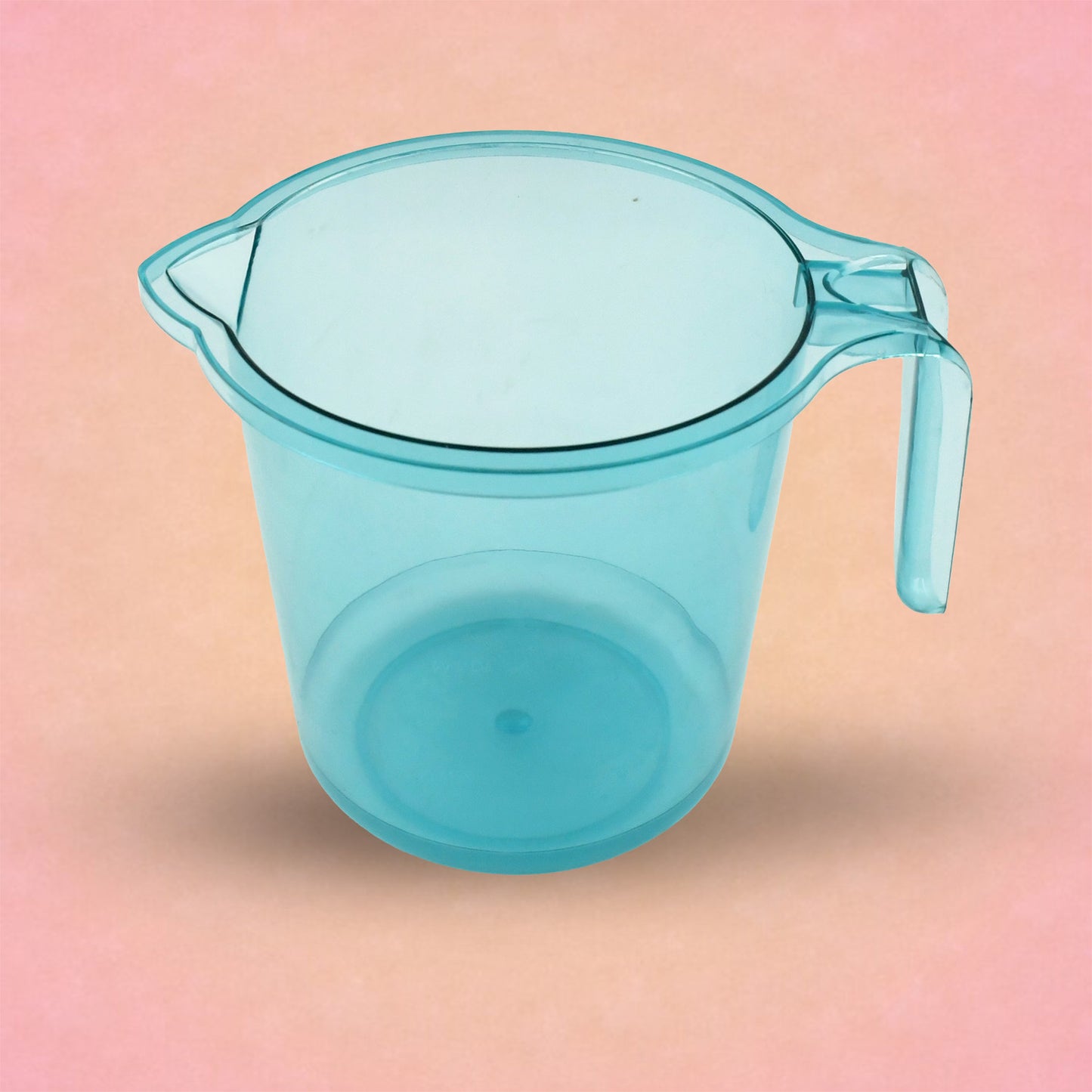 Colorful plastic bathroom mug from Wukusy, ideal for organizing toothbrushes and toiletries, made of durable PP material.