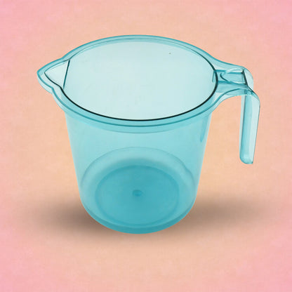 Colorful plastic bathroom mug from Wukusy, ideal for organizing toothbrushes and toiletries, made of durable PP material.