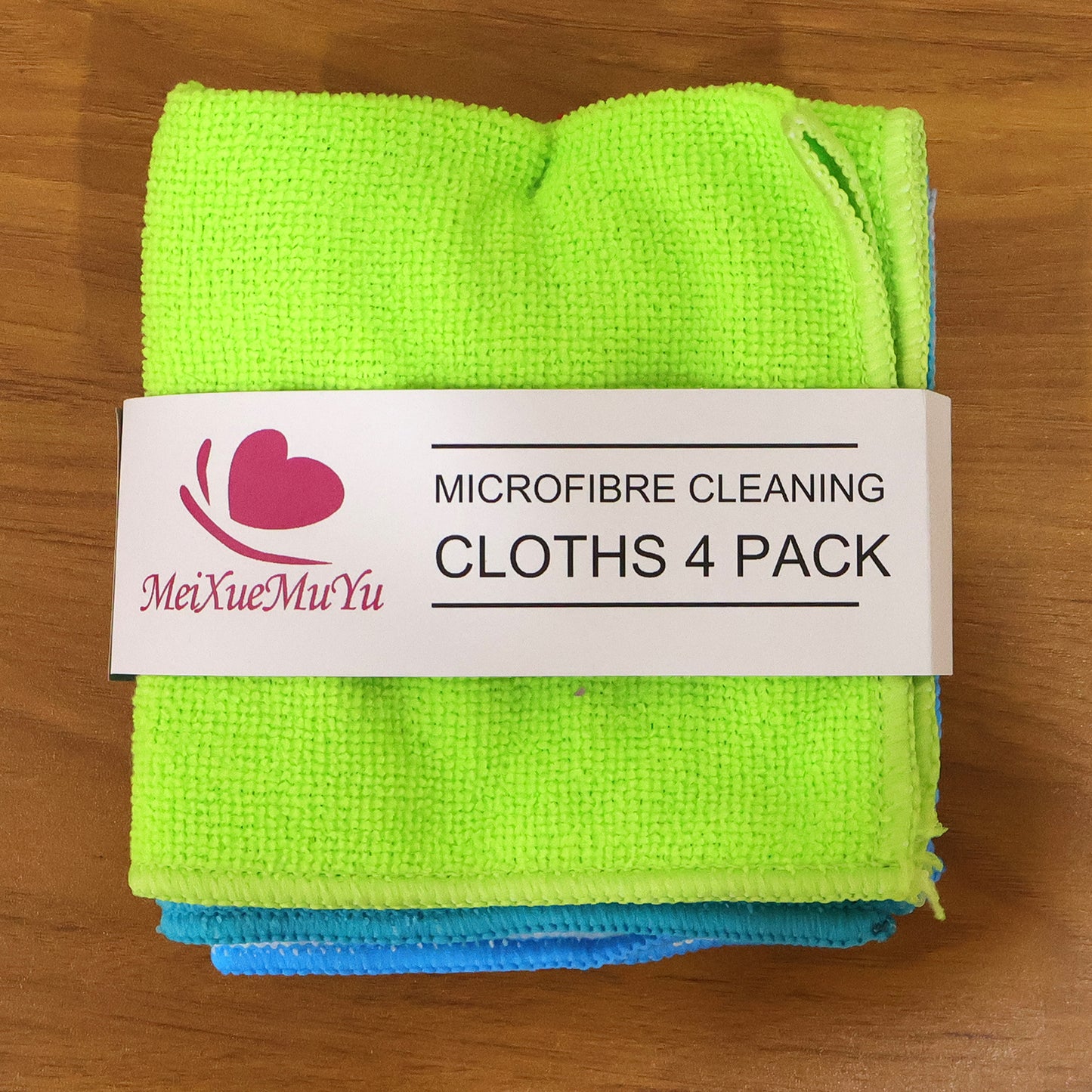 Set of four Wukusy microfiber cleaning cloths, 28x29 cm, with soft, absorbent fabric for cleaning surfaces and screens.