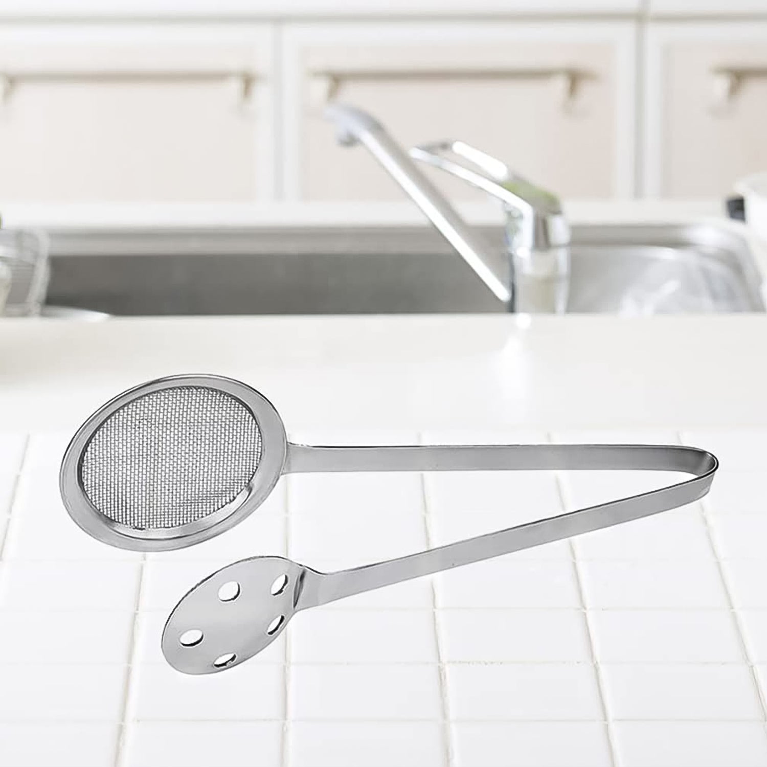 Wukusy Apex stainless steel skimmer serving tongs with long handles for kitchen and food serving use