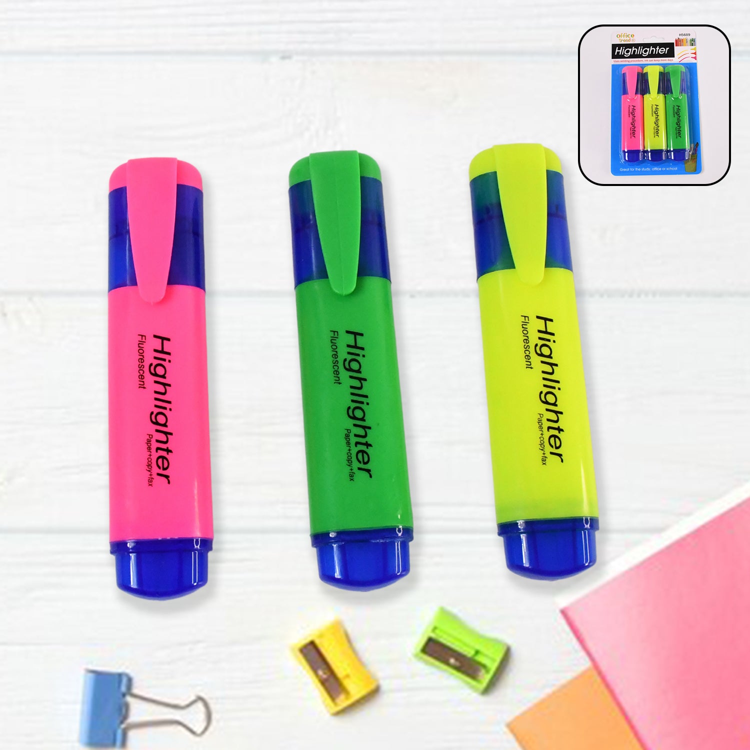 Set of three Wukusy water-based highlighter pens in assorted colors with broad tips for office and writing use.