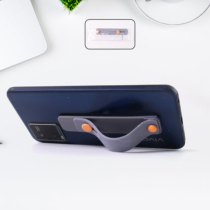 Dark grey silicone phone loop finger holder grip strap by Wukusy, designed for secure and comfortable phone handling.