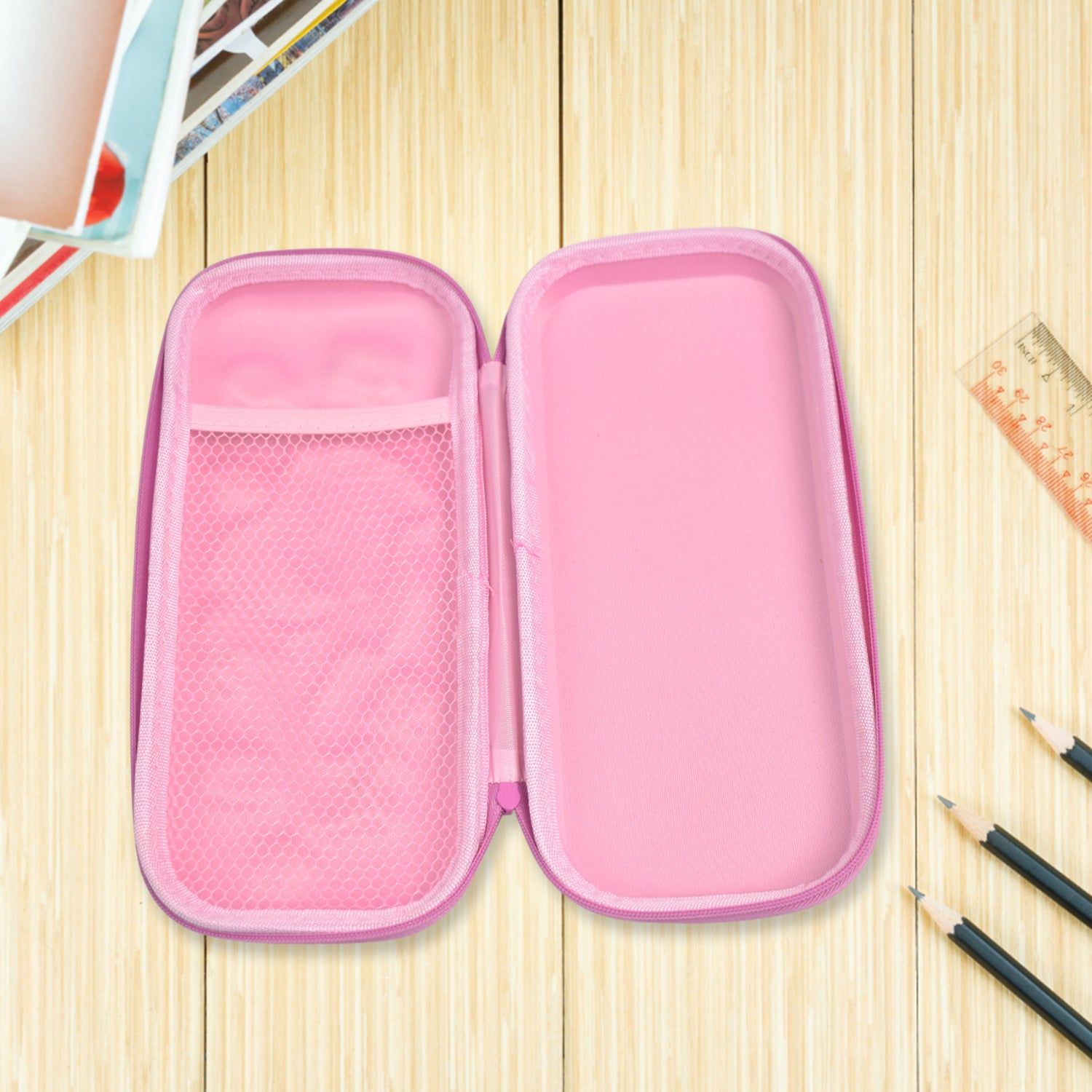 Wukusy 3D cartoon zipper compass box pencil case, colorful office pencil storage with zipper closure, featuring a fun cartoon design.