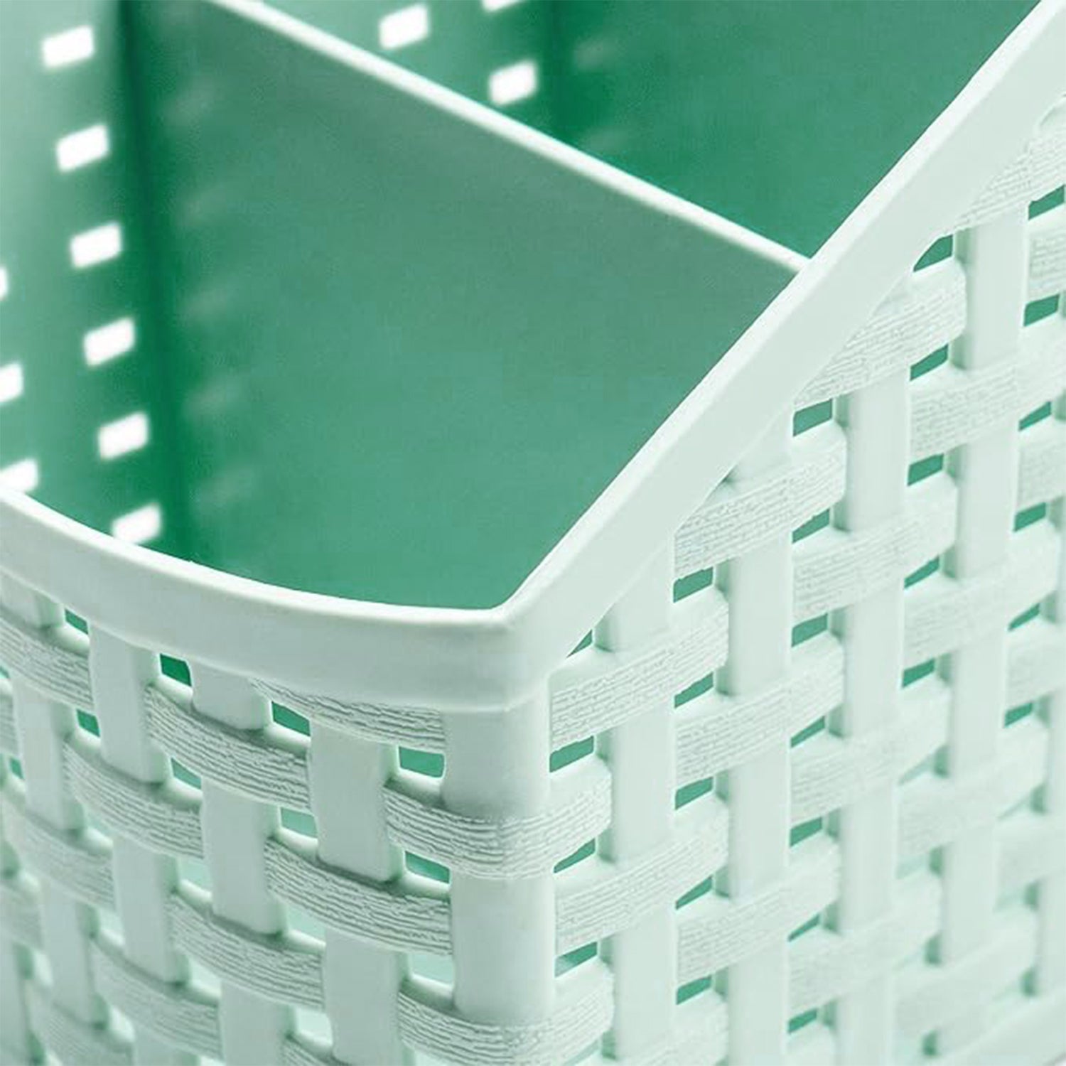 Wukusy Apex multi-purpose storage basket organizer with handles, made of woven material, ideal for home or office organization.