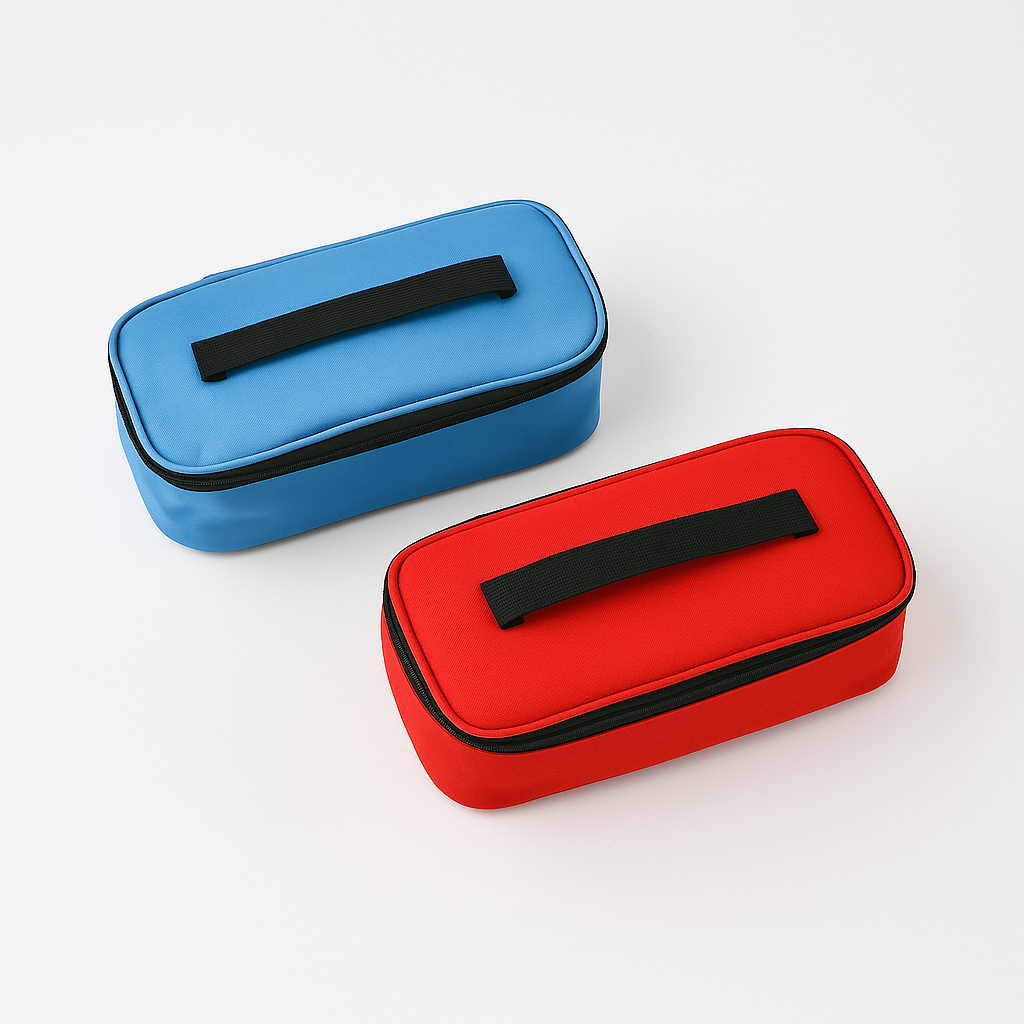 Wukusy insulated lunch box bag for office use, featuring a premium quality, durable design with a convenient carrying handle.