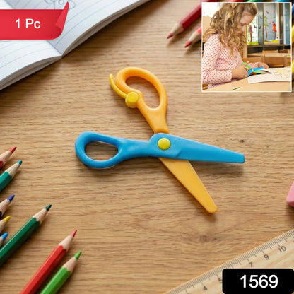 Child-safe plastic safety scissors from Wukusy, featuring rounded blades and bright color for kids' craft activities