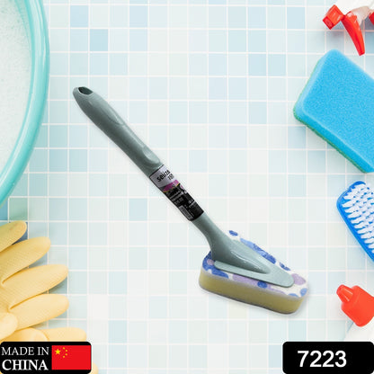 Wukusy triangular kitchen cleaning sponge with long handle, multifunctional bathroom and kitchen brush for home cleaning tasks