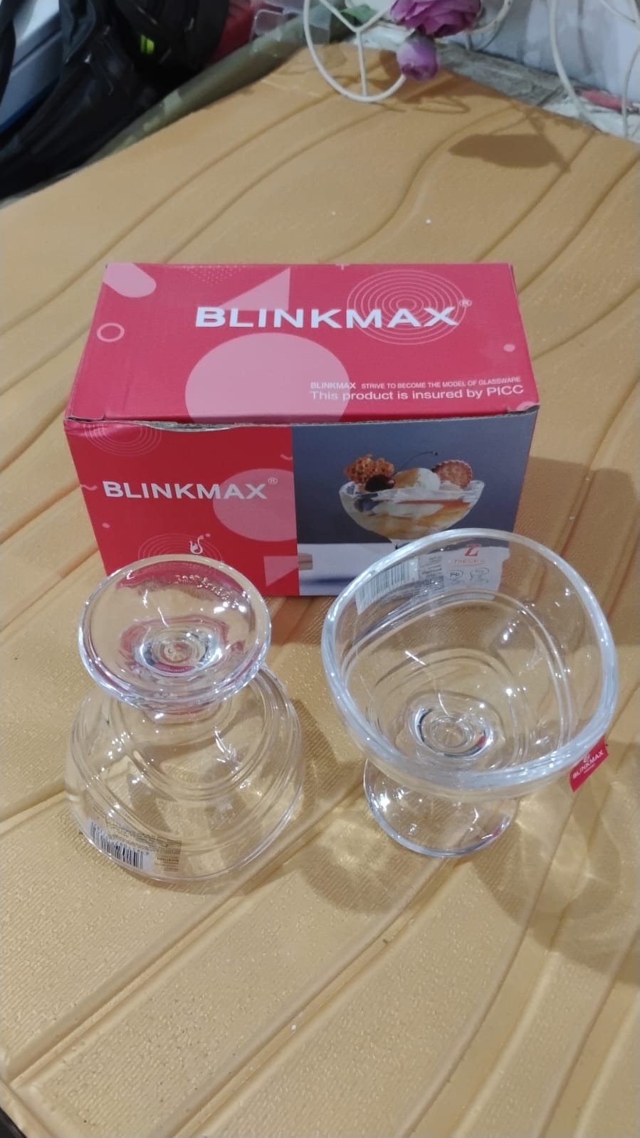 Wukusy glass footed dessert bowls set of two, elegant ice cream cups with clear glass and footed design for serving desserts.