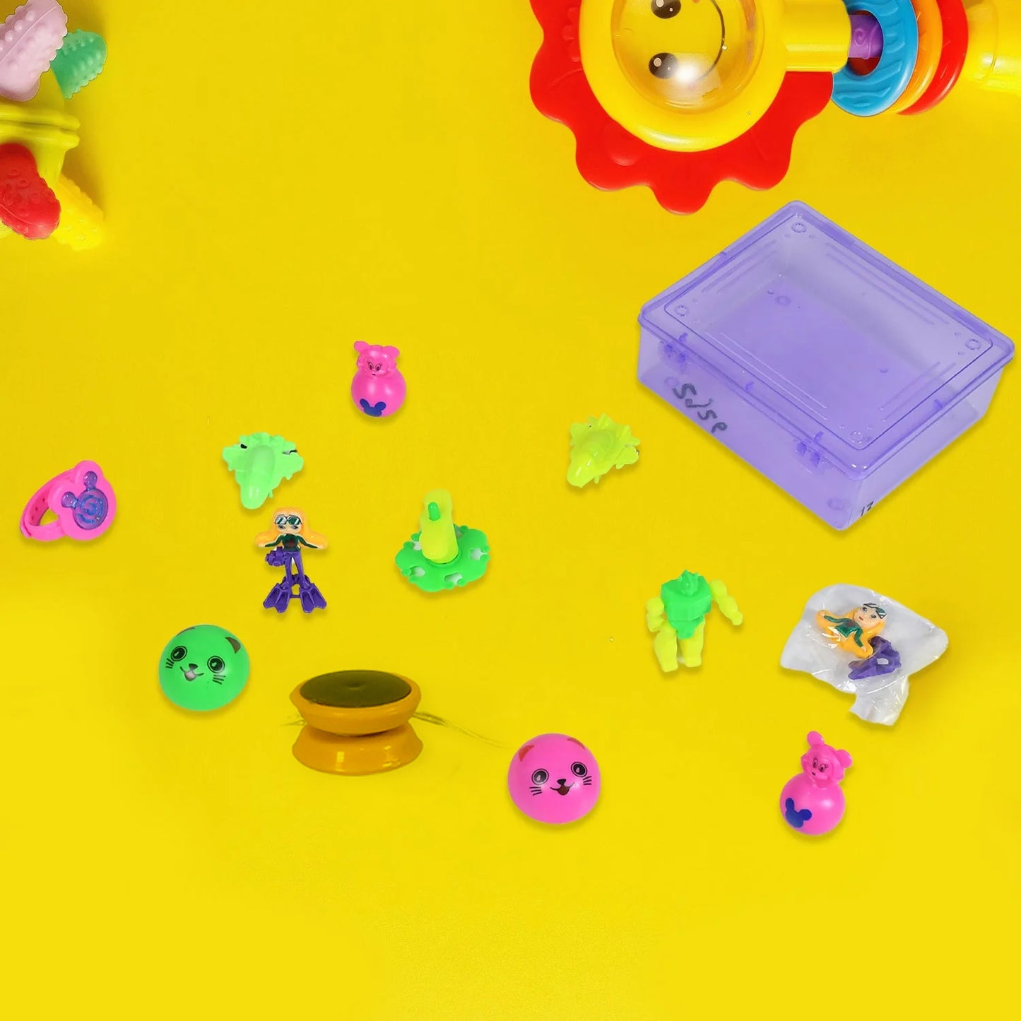 Colorful 20-piece toy set with plastic commander container from Wukusy, ideal for kids' play and imaginative fun.