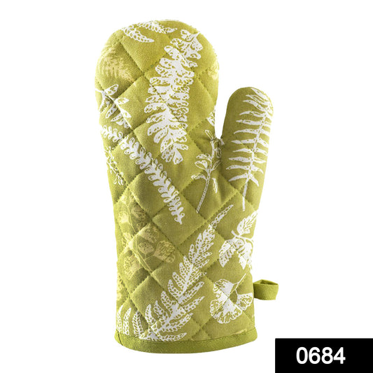 Wukusy 0684 Baking Essential cotton padded heat-proof microwave oven baking pad with insulation and protective lining.