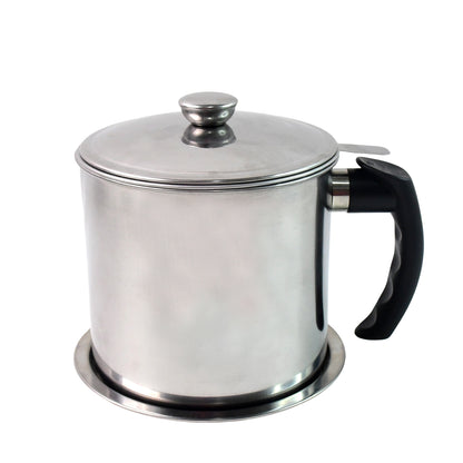 Wukusy stainless steel oil strainer pot with lid and filter mesh for filtering cooking oil, kitchen utensil for oil filtration.