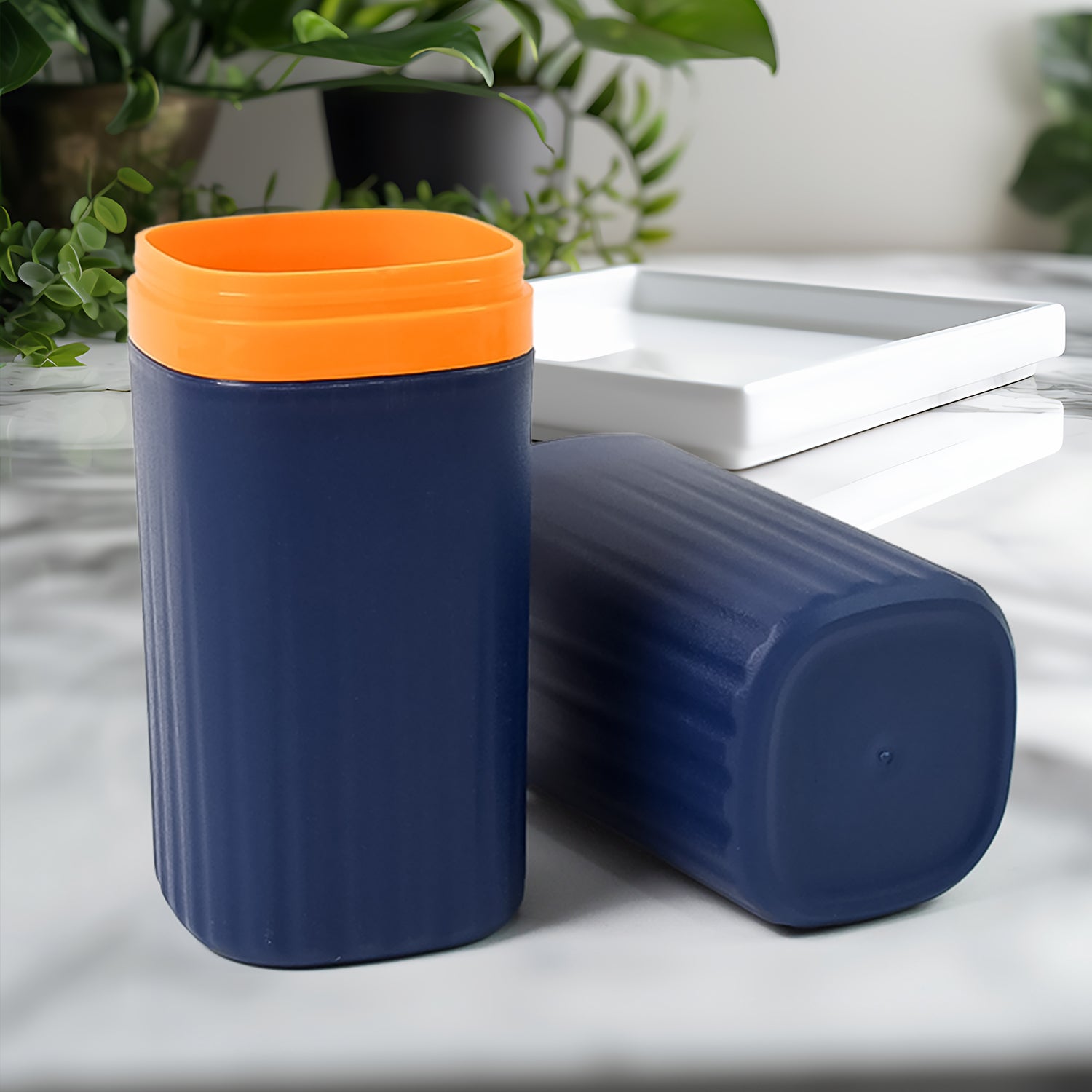 Wukusy plastic hygienic toothbrush travel case, portable and durable for convenient home improvement and oral hygiene on the go.