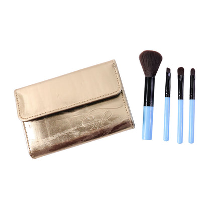 Wukusy 4-in-1 professional makeup brush set with four versatile brushes for face and eye makeup application.