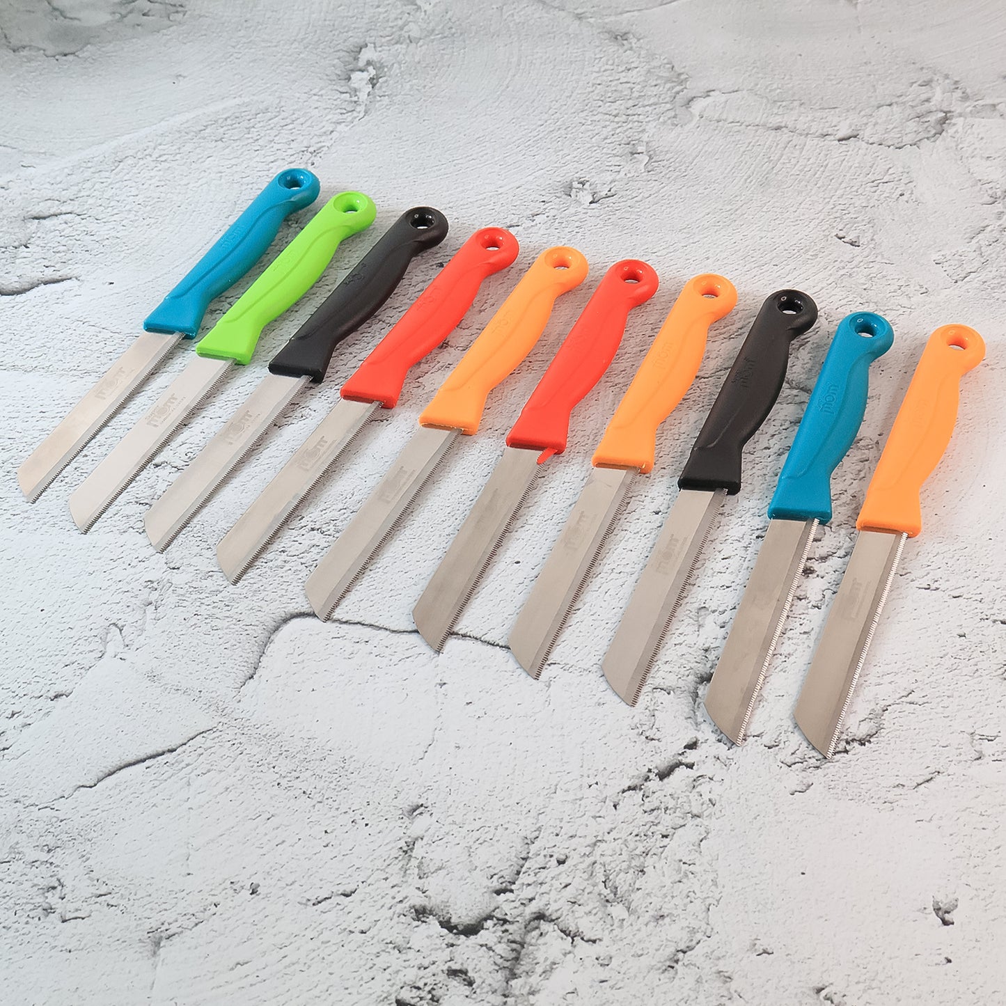 Wukusy Supermom stainless steel kitchen laser knife set with 10 pieces, including various knives for home and culinary use