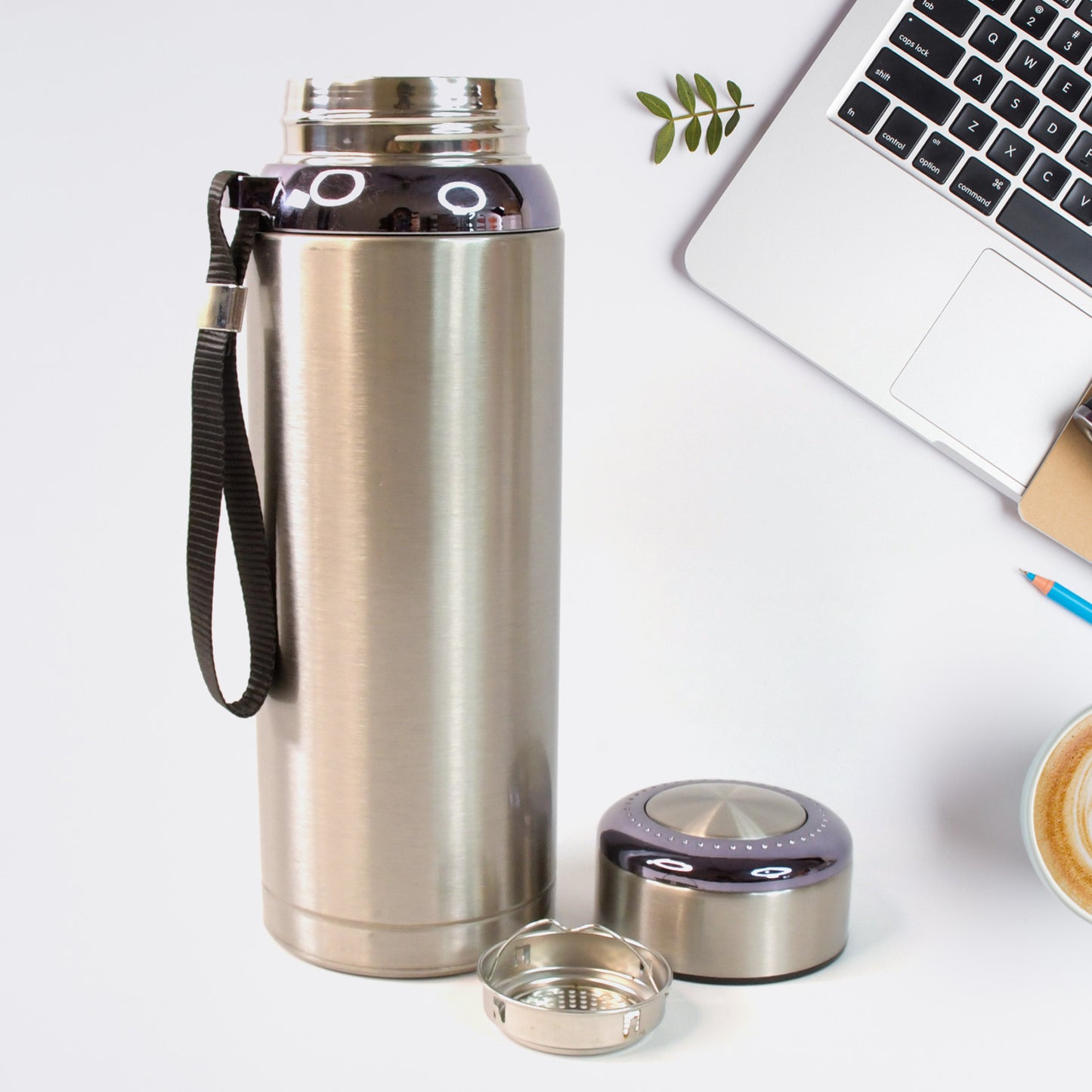 Wukusy 800ml stainless steel water bottle, leak-proof thermos flask for men, women, and kids, suitable for home, gym, and travel