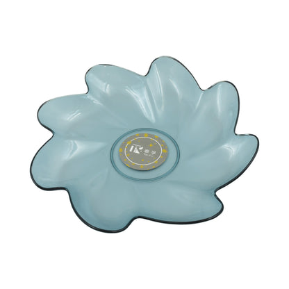 Wukusy flower-shaped plastic dinner plate with colorful fruit design, ideal for kids' parties, snacks, and holiday meals.