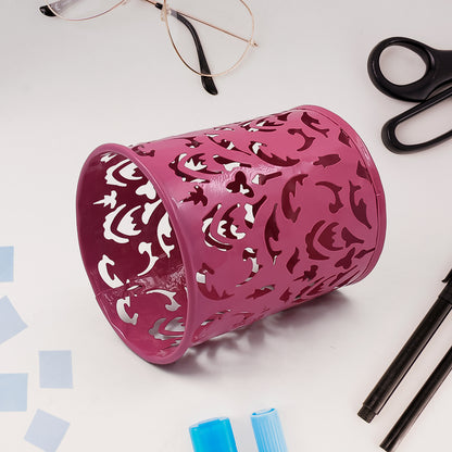 Wukusy metal mesh pen holder for office desk, compact pen stand with multiple compartments for stationery organization