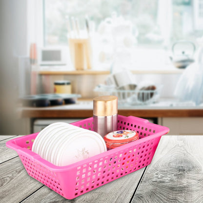 Wukusy plastic medium-sized cane fruit basket for kitchen storage, showcasing woven design and ample space for fresh fruit.