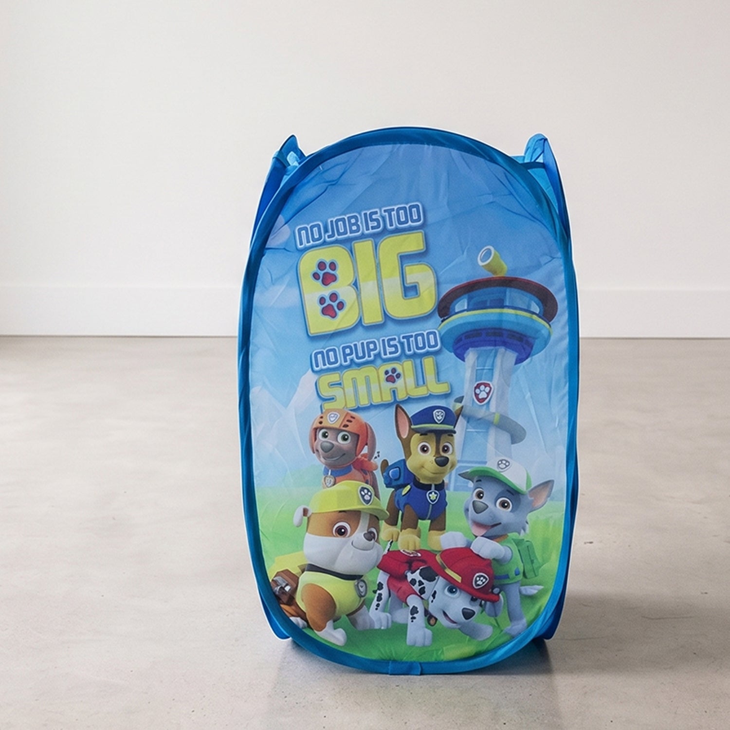 Wukusy foldable laundry basket made of fabric mesh with handles, measuring 34.29x34.29x54.61cm, for organizing clothes.