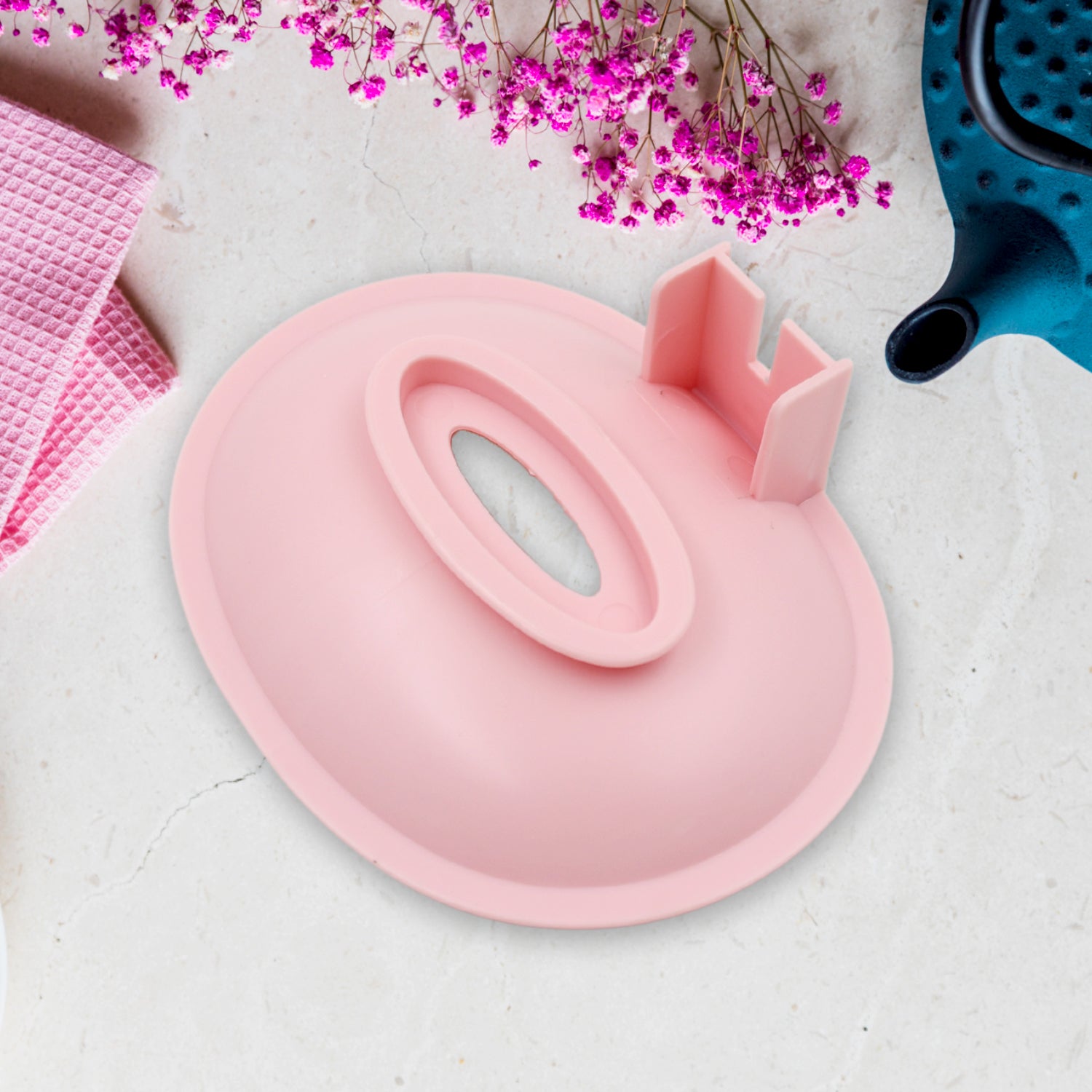 Wukusy wall-mounted plastic soap holder with hook, self-adhesive, for bathroom or kitchen sink, 1-layer design