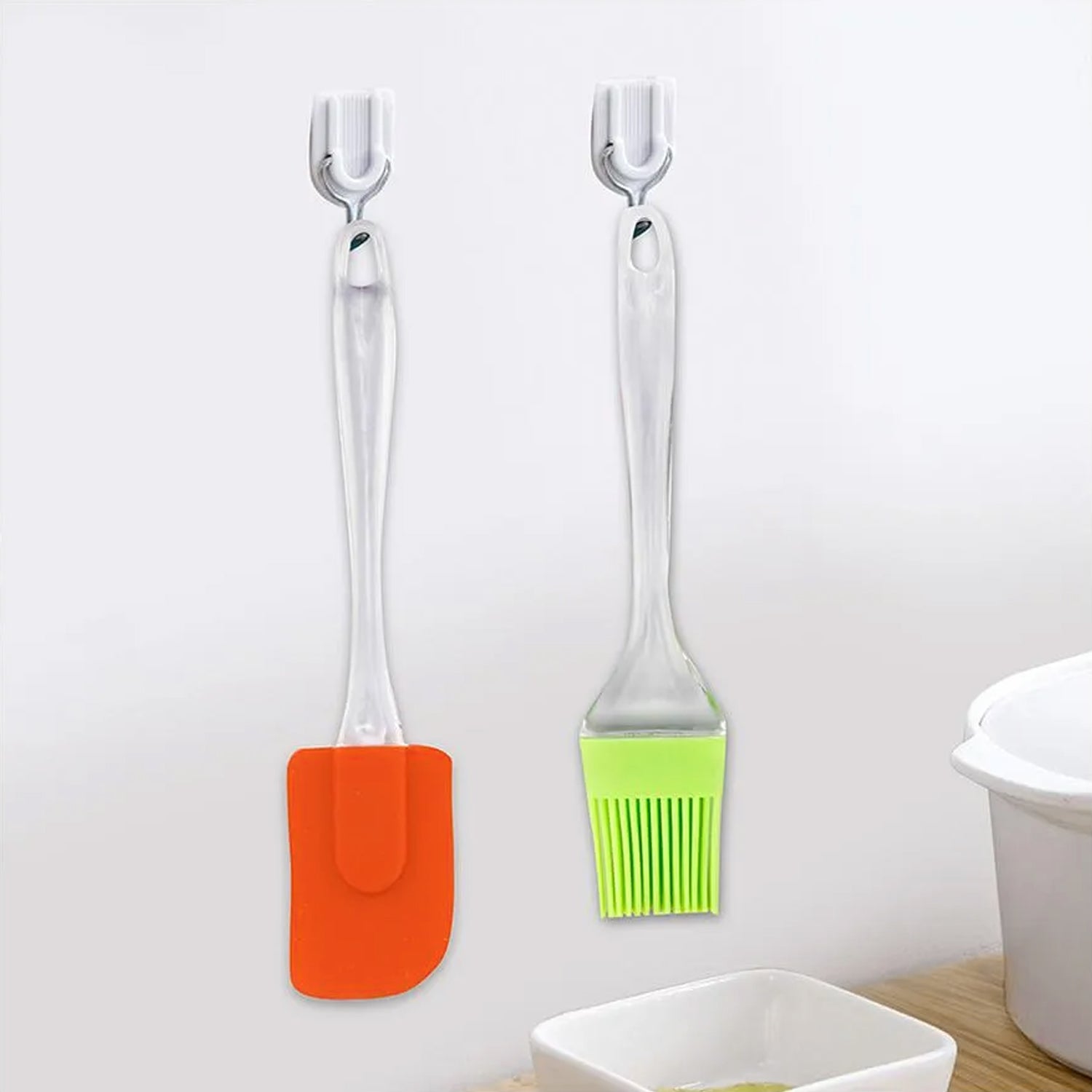 Wukusy 2-in-1 pastry and cake spatula set with large brushes, ideal for baking, mixing, decorating, and grilling in the kitchen.