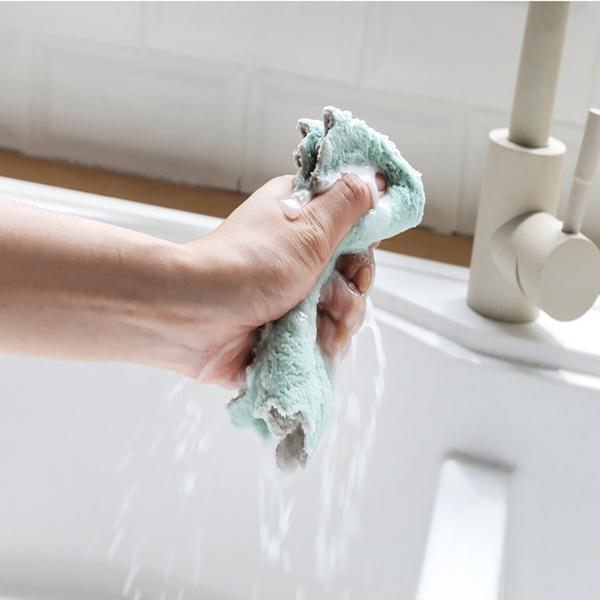 Wukusy 2503 multi-purpose wash towel for kitchen, showing soft, absorbent fabric ideal for cleaning and drying dishes.
