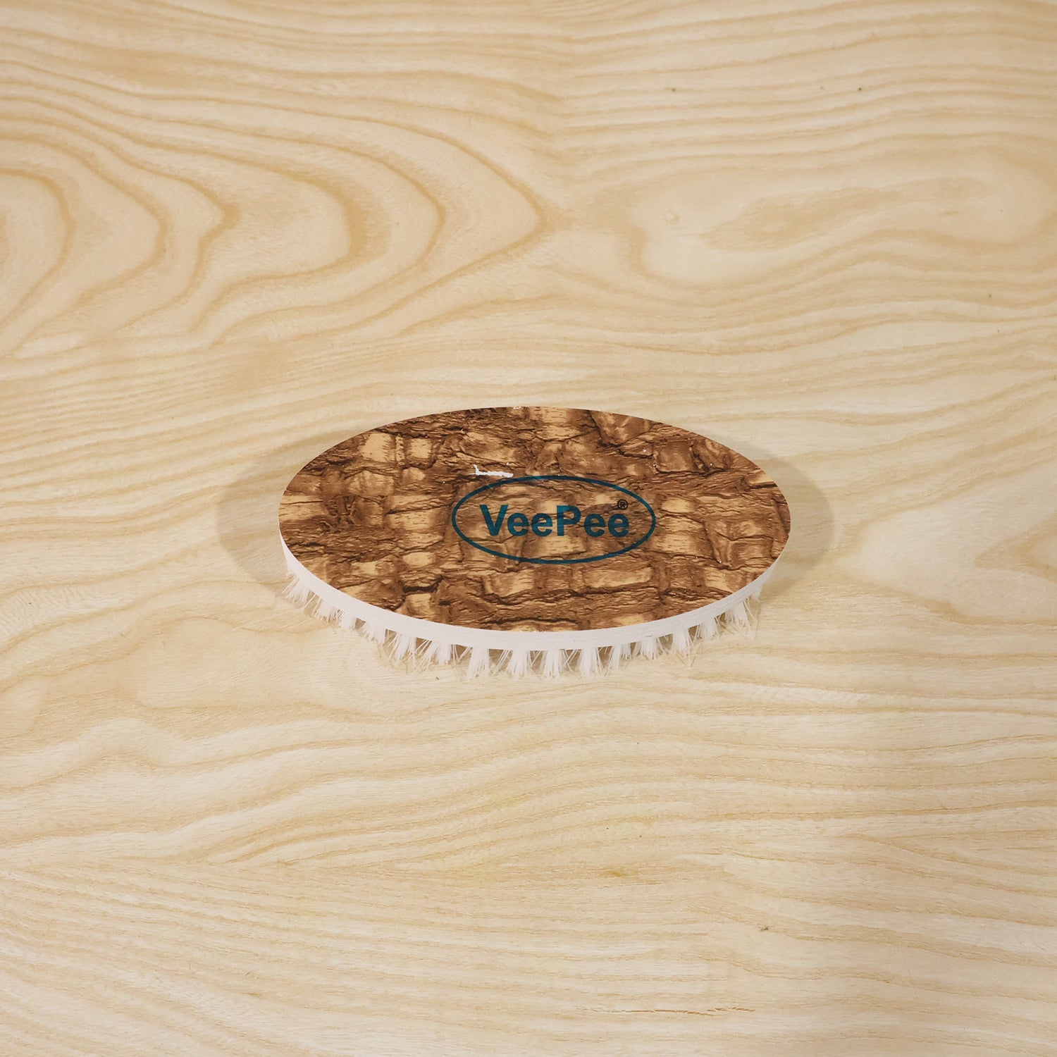 Wukusy Diamond Cloth Washing Brush with a sturdy handle and bristles for cleaning clothes and household surfaces.