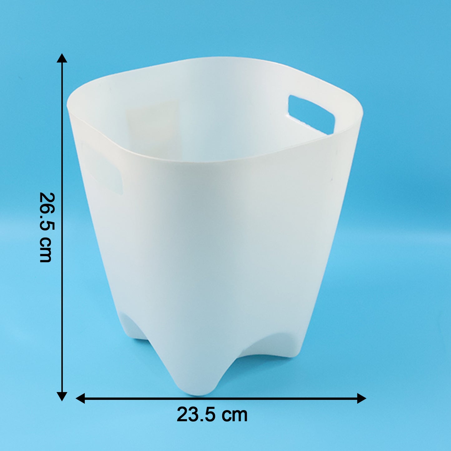 Set of four Wukusy modern plastic dustbins, waste paper baskets for home and kitchen use, in various sizes and colors.