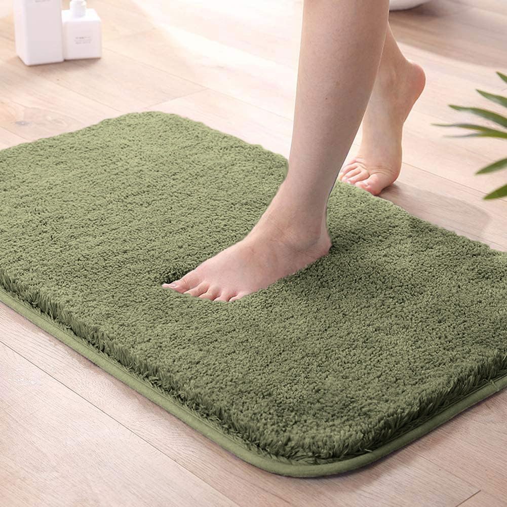 Green Seasons Bath Mat for bathroom, soft non-slip surface, pack of 1, ideal for comfort and safety in the shower or tub area.