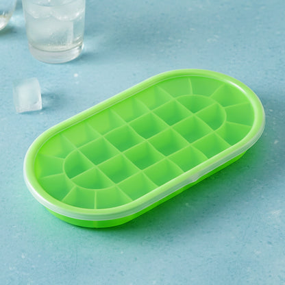 Wukusy premium oval silicone ice cube tray with lid, flexible black silicone, showing stacked ice cubes in the tray.