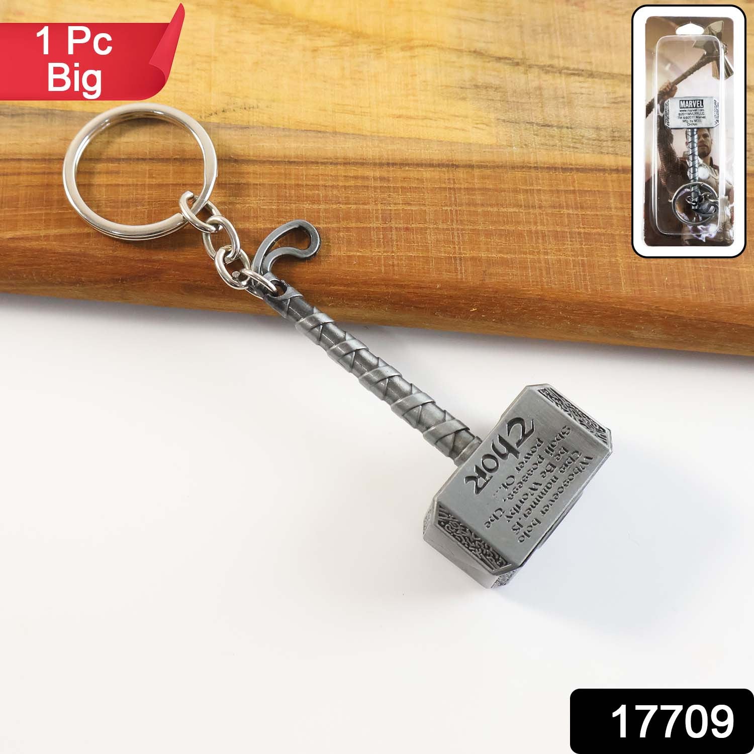 Wukusy big metal hammer-shaped keychain with a detailed hammer design on a keyring, ideal for key organization and accessories.