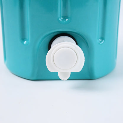Wukusy insulated 2.5L water jug with tap, leakproof travel cooler showing stainless steel body and secure lid.