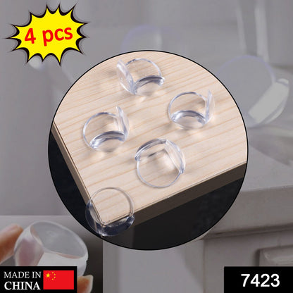 Set of four clear Wukusy corner guards with high-resistance adhesive for home safety and protection of sharp furniture edges.