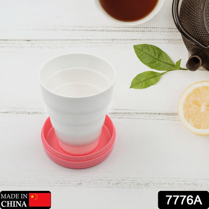 Wukusy portable folding tumbler with lid for kids, expandable travel water cup, ideal for camping, walking, and travel.