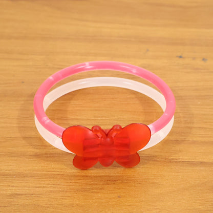 Wukusy glowing butterfly bracelet featuring a delicate design with luminous butterfly charms, ideal for stylish accessories.