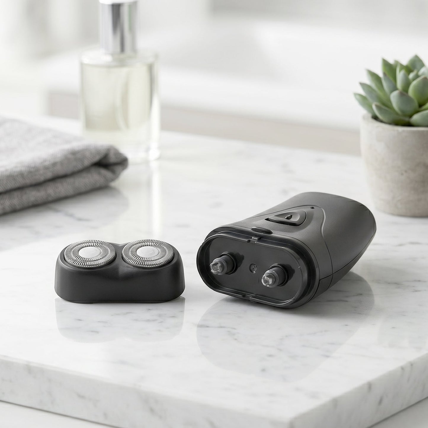 Wukusy portable electric shaver for men, compact rechargeable cordless design with a sleek grooming head.