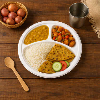 Wukusy Freshee 10-inch compostable bagasse plate with three compartments, ideal for home and kitchen use, set of 10.