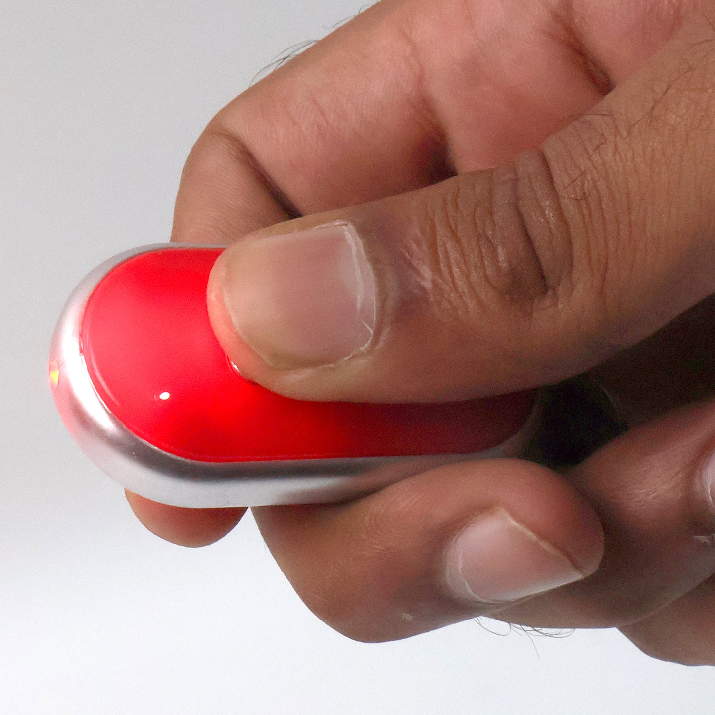 Wukusy key finder key chain with whistle and induction feature, designed to help locate lost keys easily.