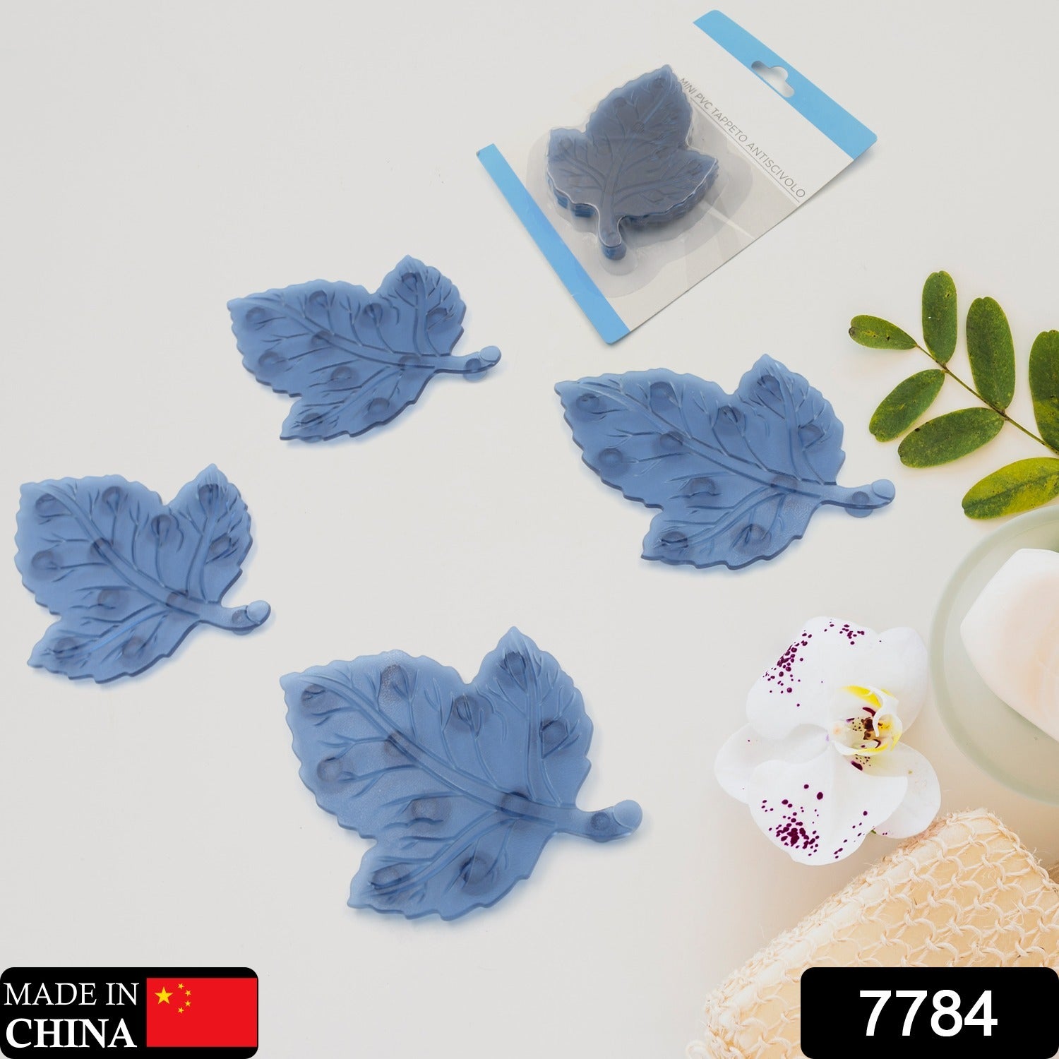Set of four Wukusy star and leaf-shaped baby bath mats with PVC anti-slip surface for safe, non-slip shower and bath use.