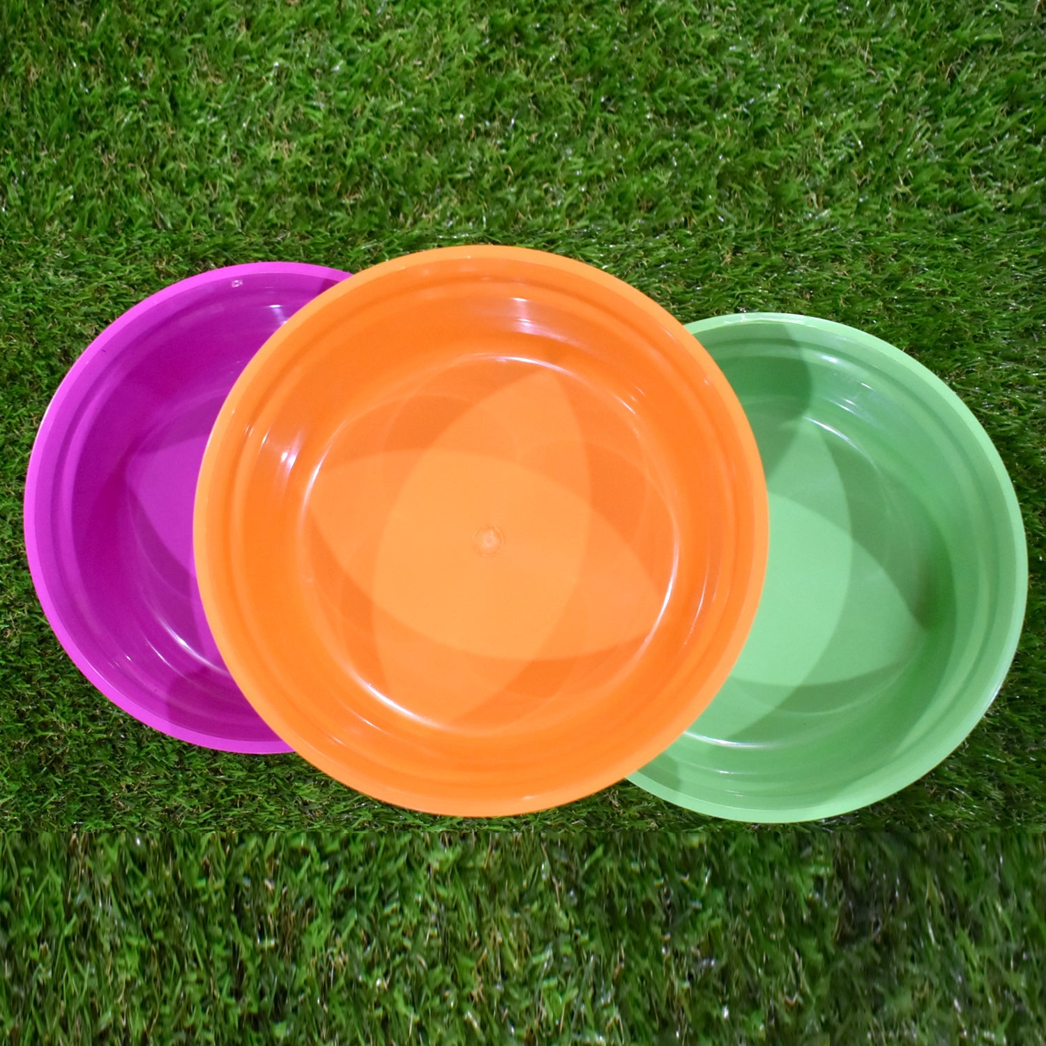 Set of three Wukusy plastic round storage bowls, baskets, and buckets for household organization and home improvement.