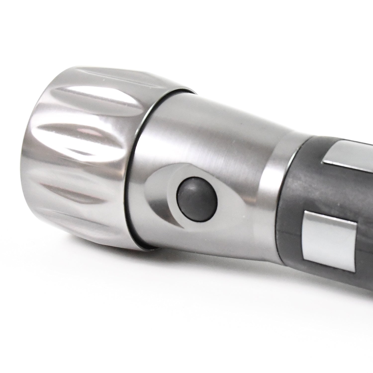 Wukusy Aluminium Ledxenon rubber grip hand torch with 31.5V AAA batteries, suitable for home improvement tasks.