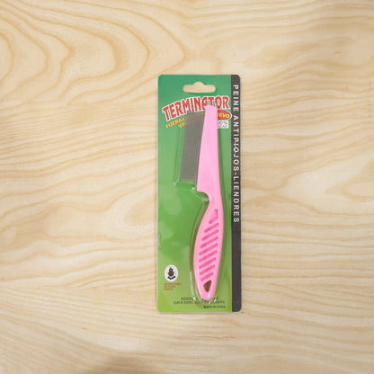 Wukusy pet dog hair removal grooming comb for shedding and fur cleaning, shown on a dog’s coat for easy grooming.