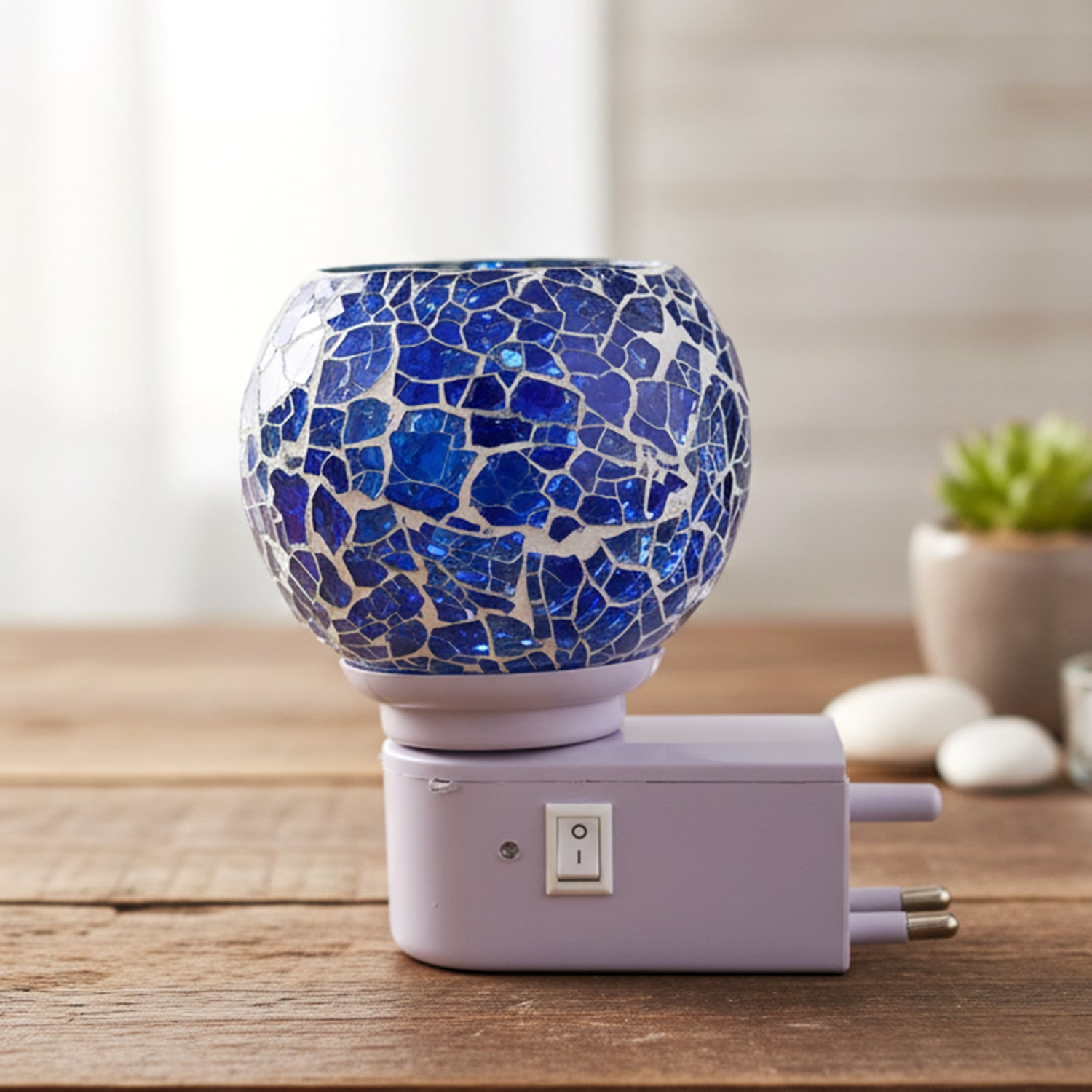 Wukusy Kapoor Dani mosaic glass electric night lamp with colorful mosaic design, small table lamp for ambient lighting.