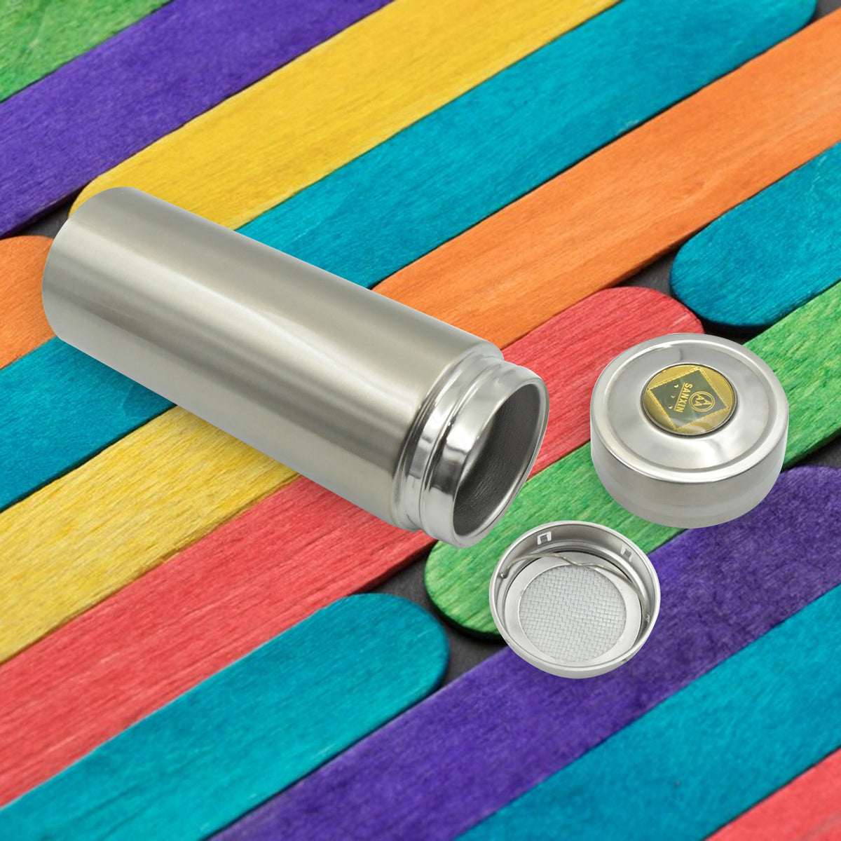 Wukusy stainless steel vacuum insulated travel water bottle with leakproof lid, ideal for office, gym, or school use.